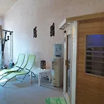 Jelonek Ośrodek wypoczynkowy *