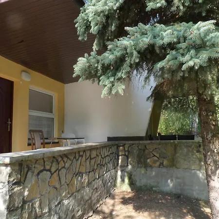 Osrodek Wypoczynkowy Jelonek *