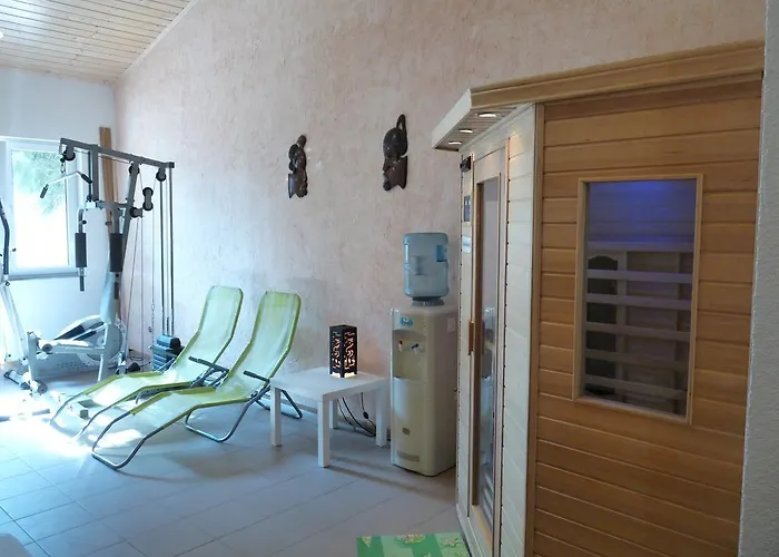 Osrodek Wypoczynkowy Jelonek Rezort *